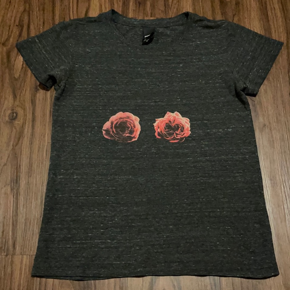 OBEY Worldwide | XS | Tee | Roses | OBEY Giant | Obey Clothing |